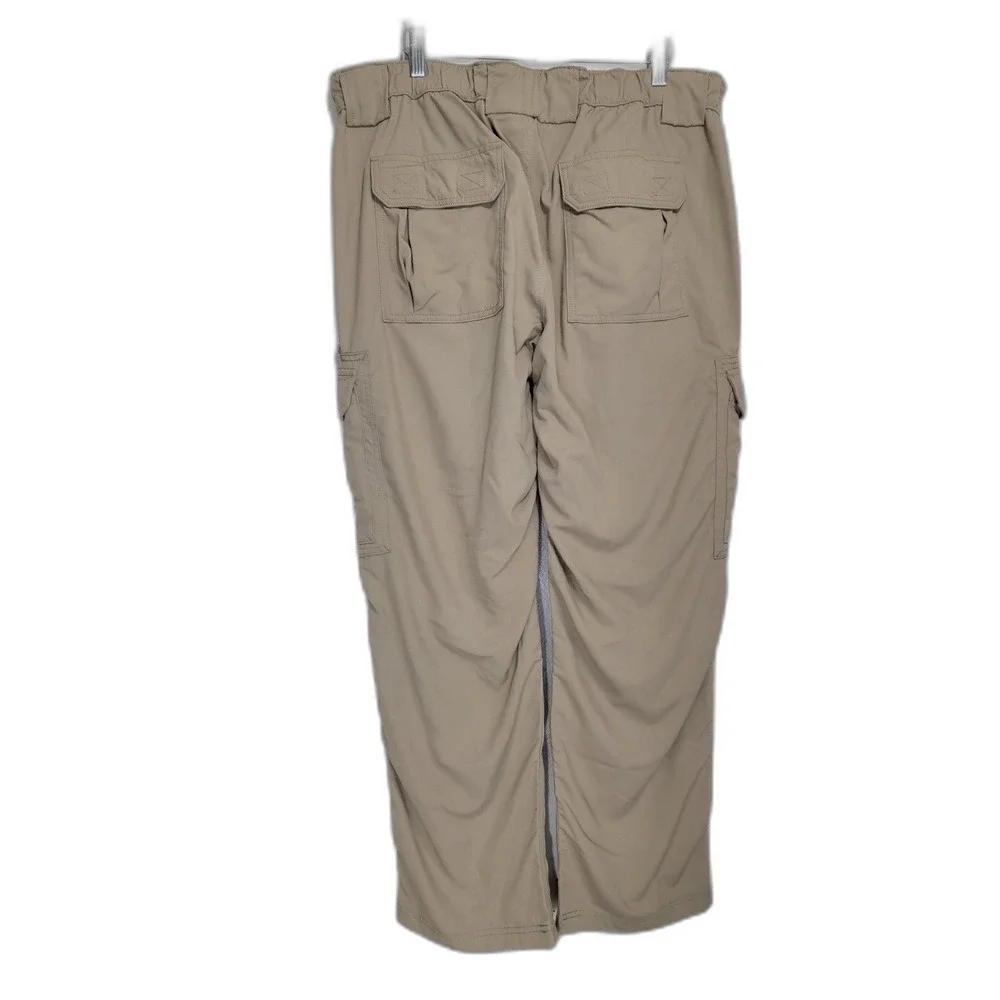 Duluth Trading Company Cargo Tan Men's Pants - Large 30 x 30